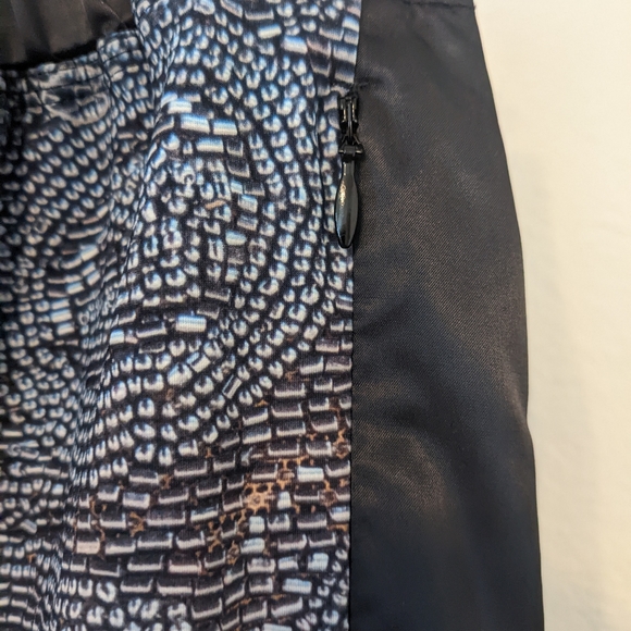 Lululemon pants - Picture 3 of 9